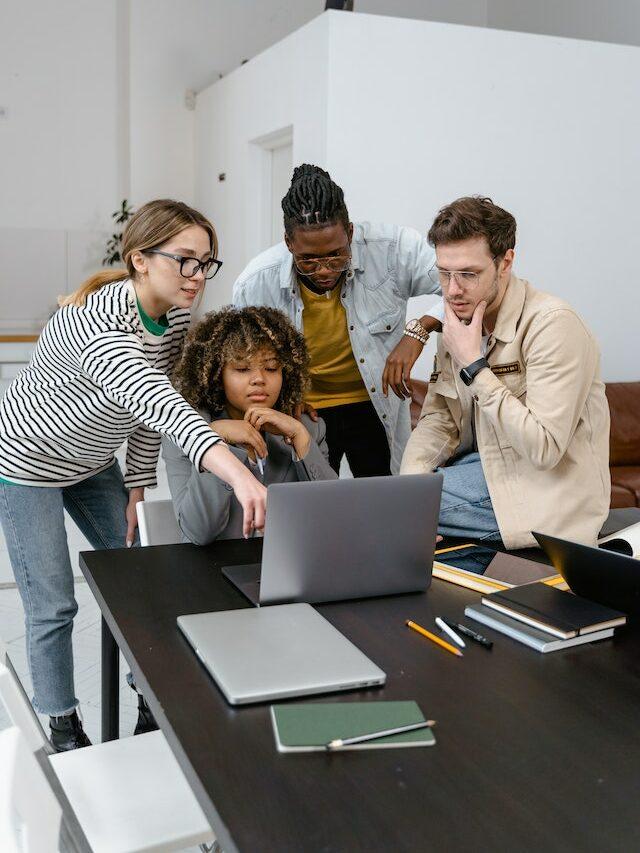 Growth Hacks to Speed Up Your Startup's Expansion TaTemplatePic